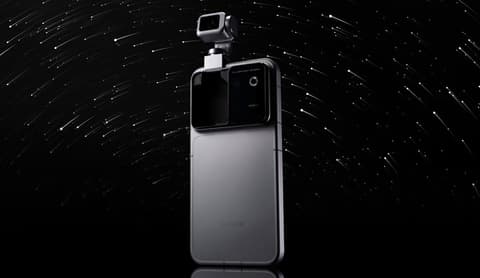 Léket kapott a Honor hajója, kiszivárgott a Robot Phone specifikációja