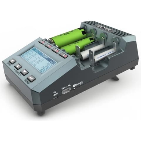SKYRC MC3000 AA / AAA charger