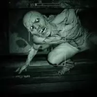Outlast – Ágy-alá-bújás szimulátor