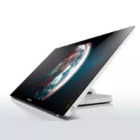 Különlegességekkel támad a Lenovo az egybegépek piacán