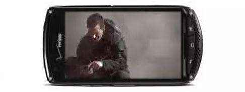 A középkategóriában áll rajthoz a Kyocera zafírüveges mobilja
