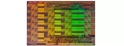 35 új Haswell-EP szerverprocesszort dobott piacra az Intel