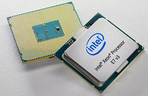 Az Intel bemutatta a Haswell-EX Xeon E7-V3 CPU-kat