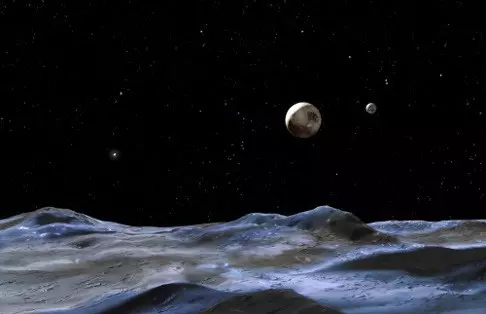 Kaotikusan bukdácsolnak a Pluto piciny holdjai