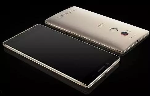 Porondon a Gionee Elife E8 és a Marathon M5