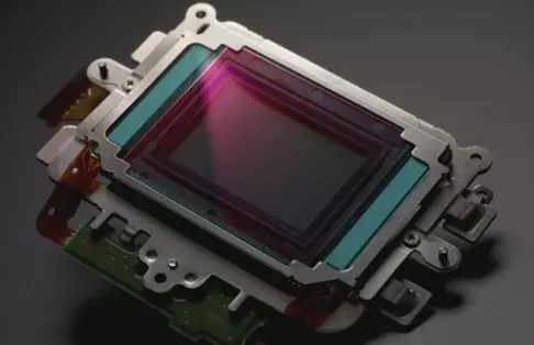 Ütős kameraszenzorokkal állt elő az OmniVision