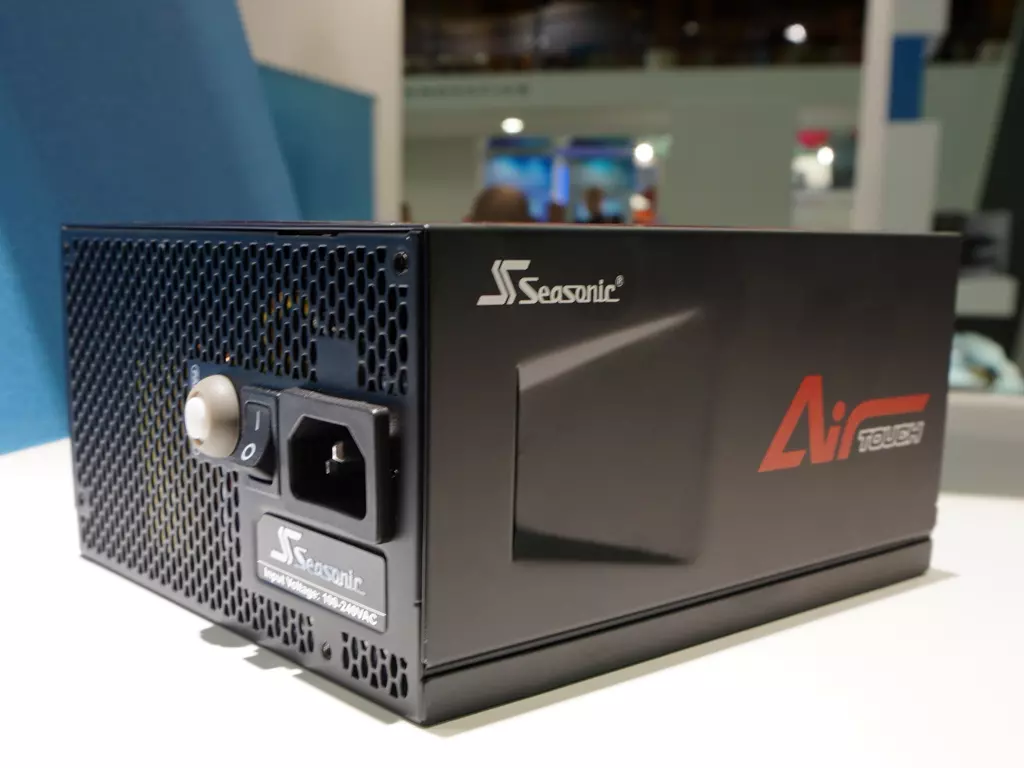 Seasonic Air Touch | Fotó: Tom's Hardware