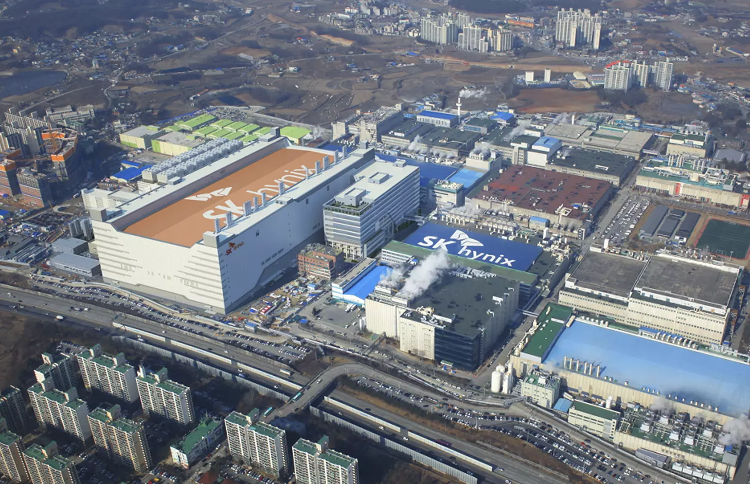 2,6 milliárd dollárt fektet gyárbővítésbe az SK Hynix