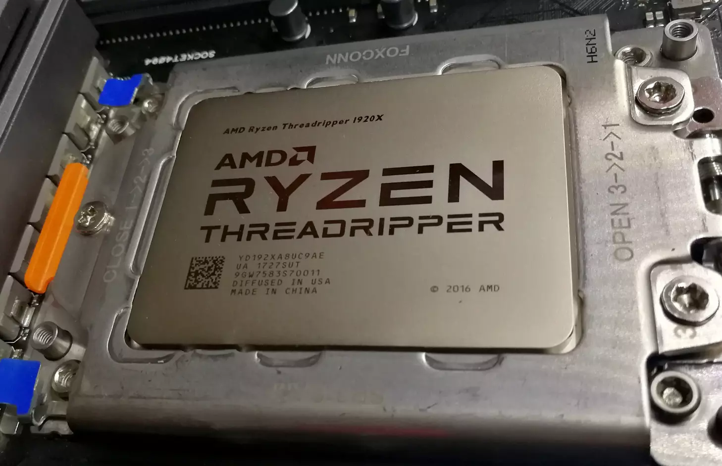 Tr 4g. Процессор АМД тридрипер. Threadripper 2950x tr4. AMD Threadripper 5990x. AMD Ryzen 5 2600x.