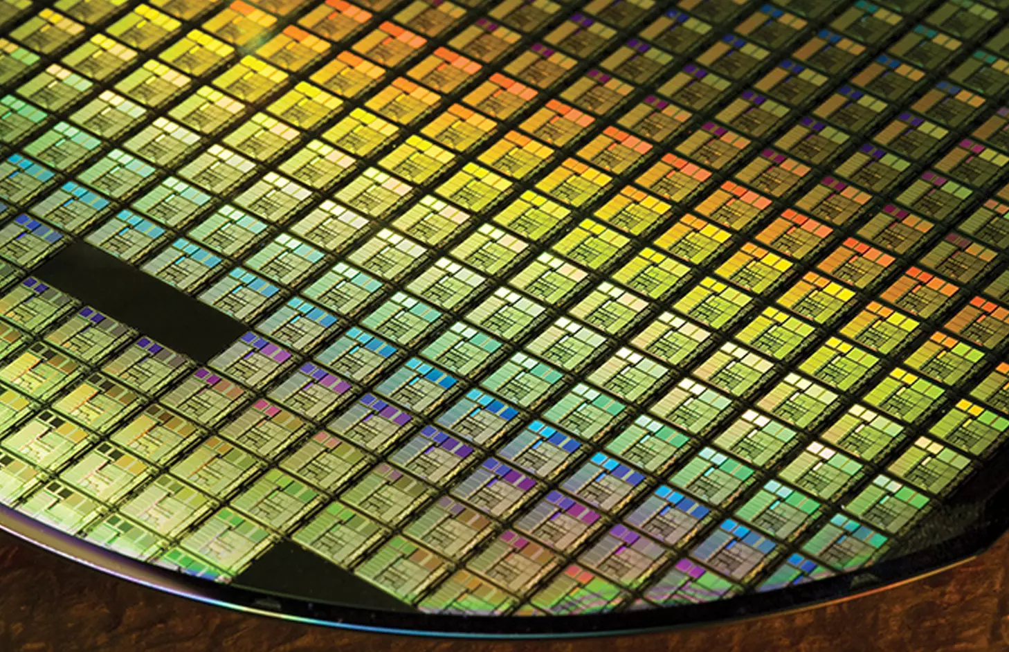 Tömegtermelésbe állt a TSMC 7 nm-es gyártástechnológiája