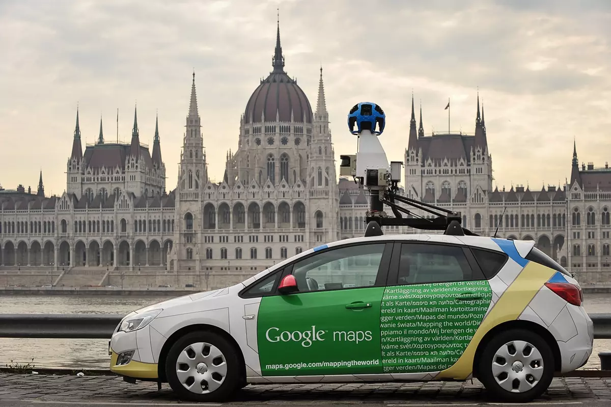 Újra Magyarországot fényképezi a Google az Utcaképhez