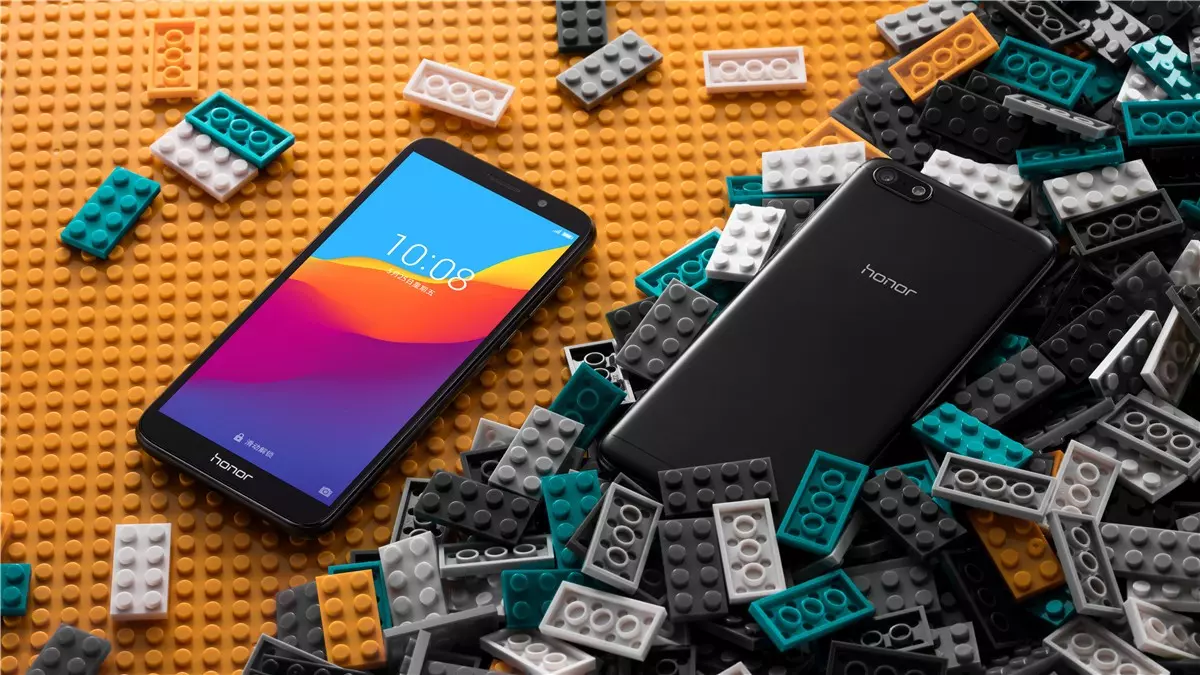 Olcsó Honor modellel rukkolt elő a Huawei