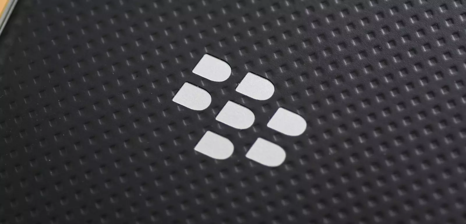 Kövér akkuval jön a csúcs-BlackBerry