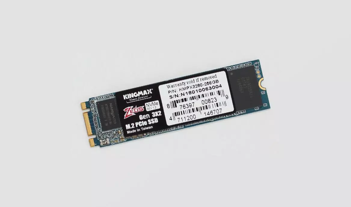 Kifejezetten gyors SSD kártyákkal rukkolt elő a Kingmax