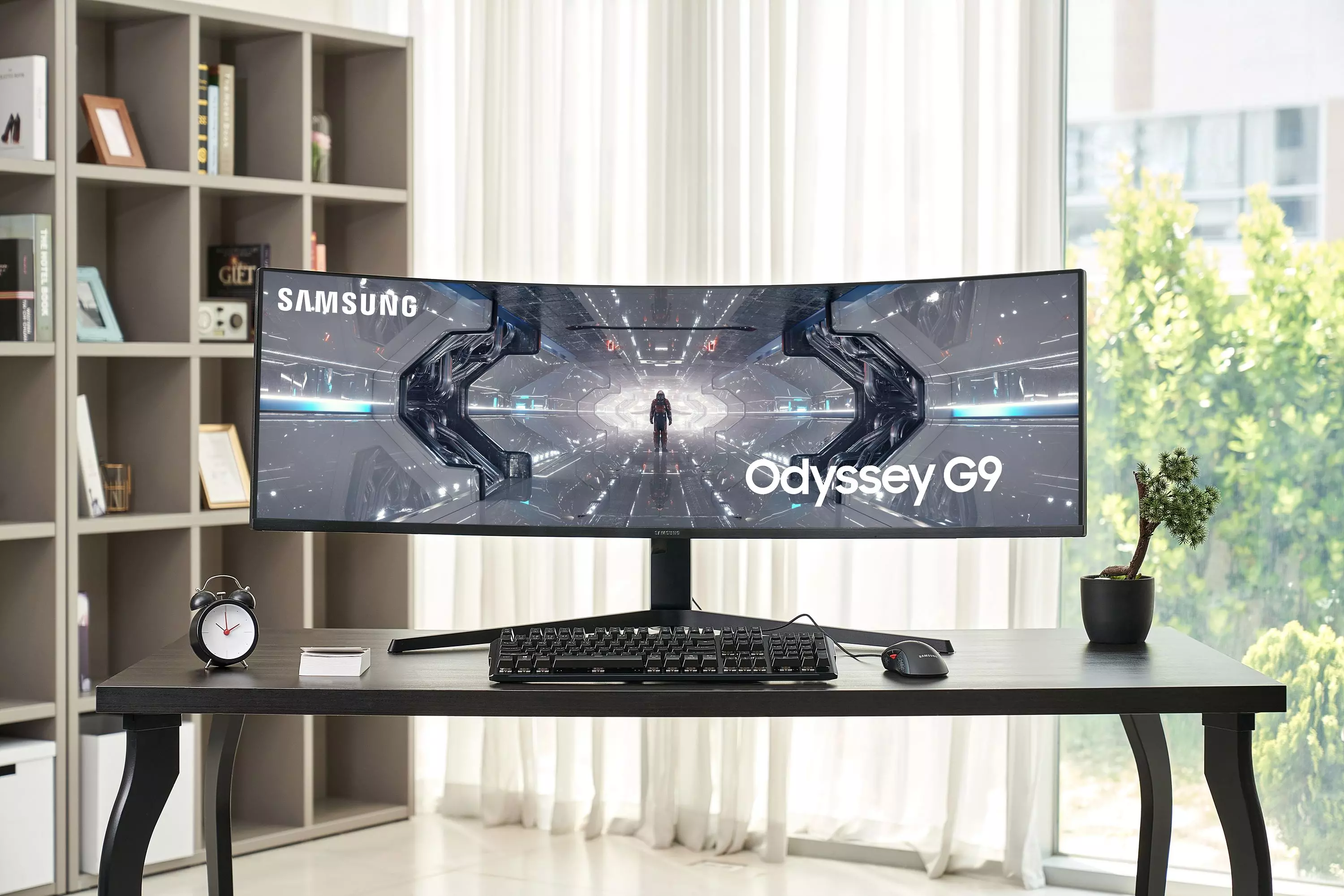Hamarosan Magyarországra ér a Samsung gamereknek szánt csúcsmonitora