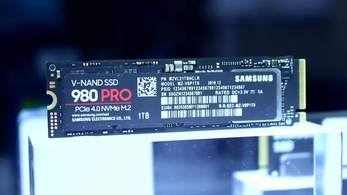 Nem érkezik 1 TB-nál nagyobb adattároló kapacitású Samsung 980 Pro SSD?