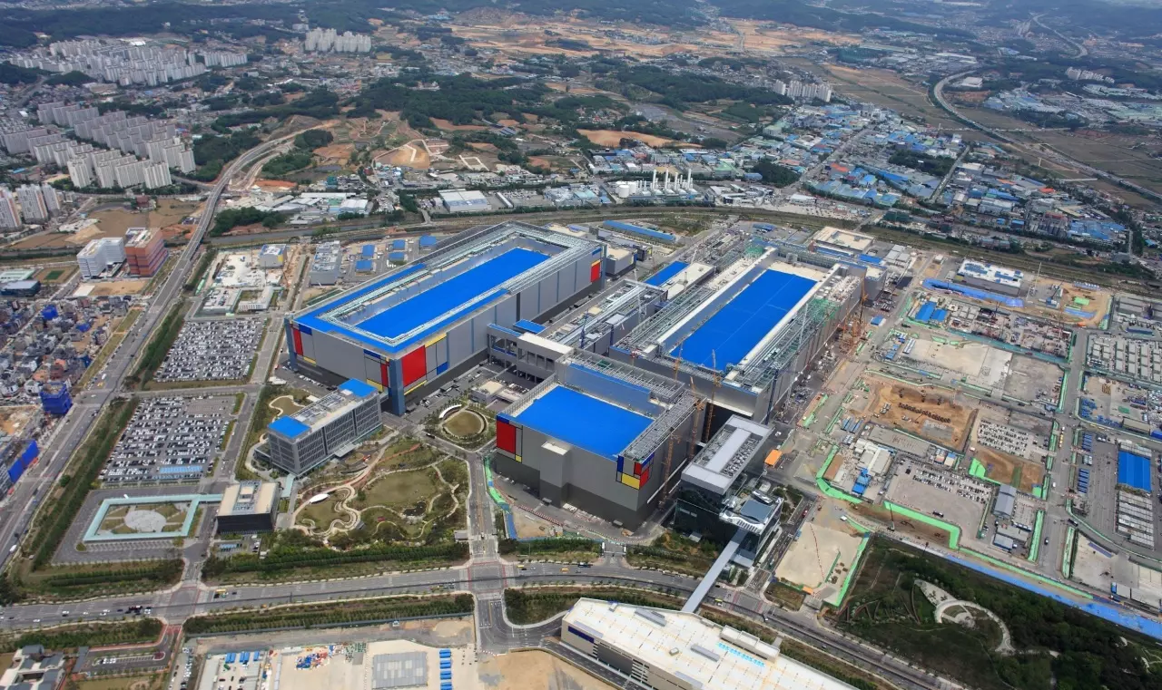 Termelésbe állt a Samsung 5 nm-es node-ja