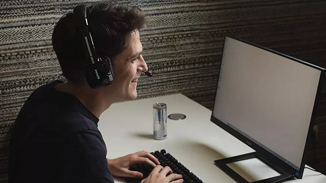 Két pehelykönnyű gamer headset a Philipstől