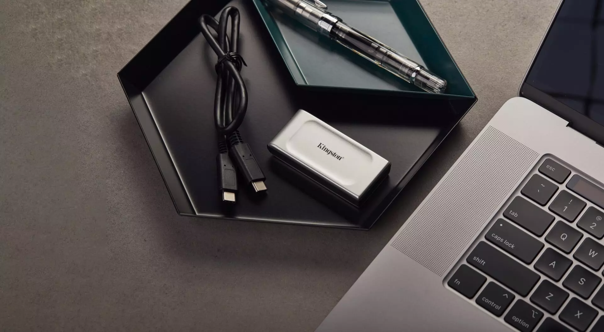 Kingston XS2000: Apró és villámgyors külső SSD-k érkeznek