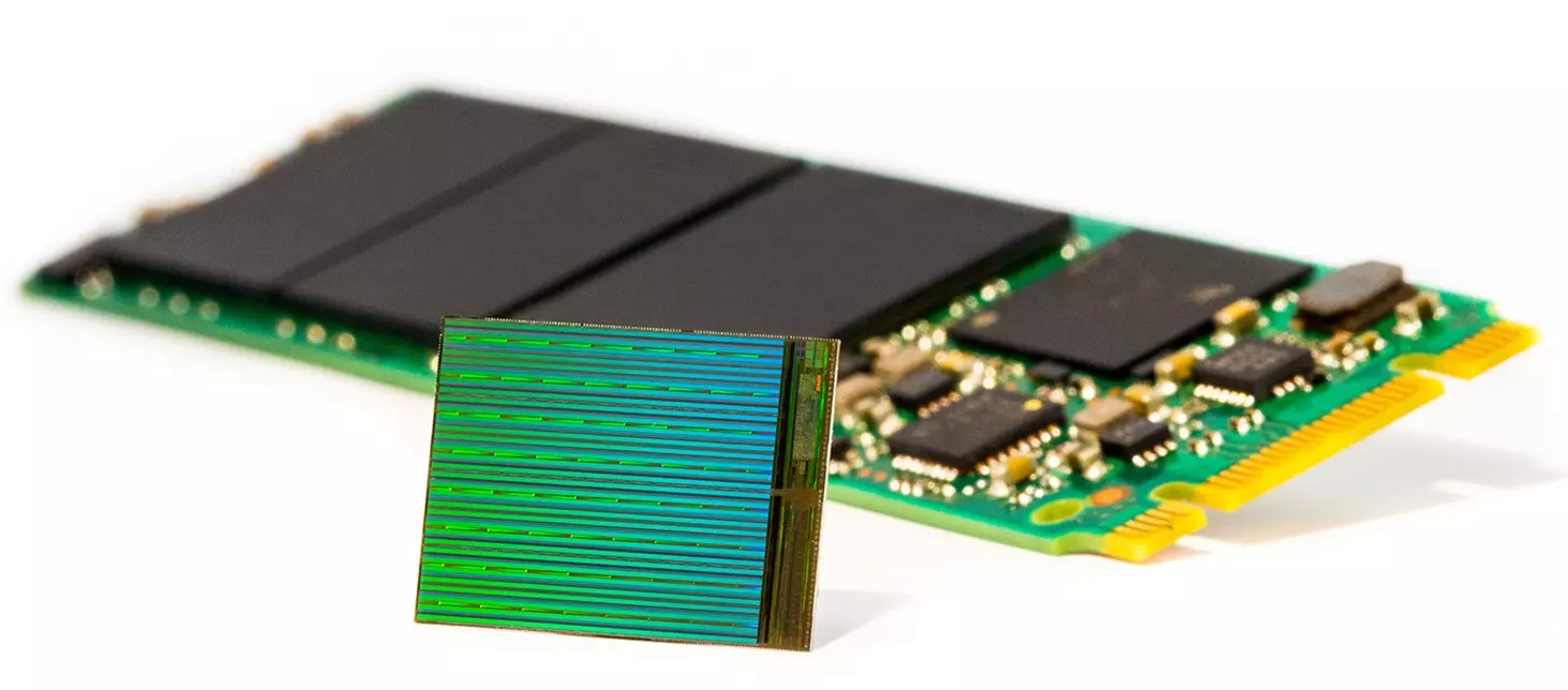 Már szállítja a 128 cellarétegből álló QLC NAND Flash lapkákat a kínai YMTC