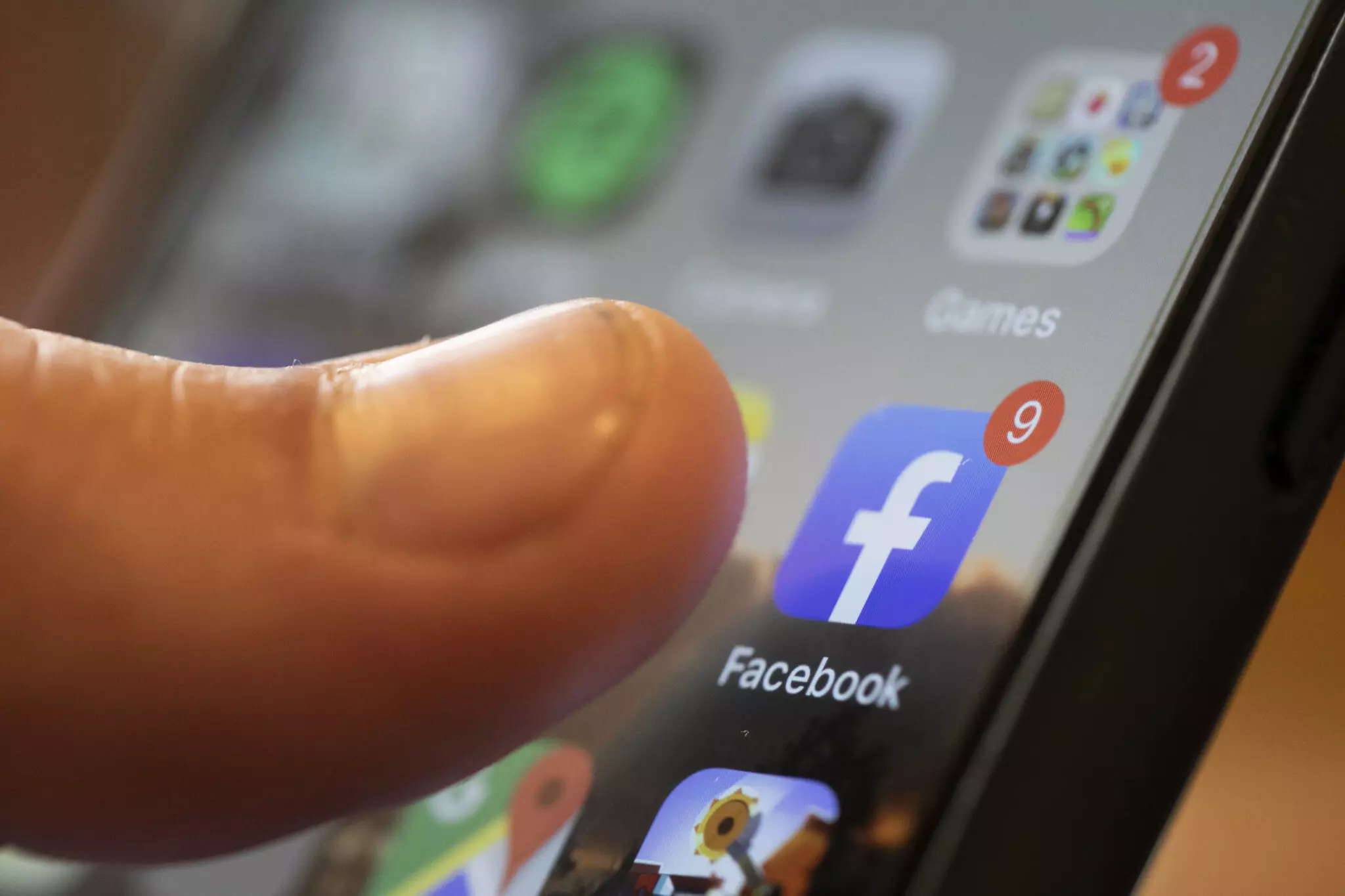 Belső dokumentumok szerint a Facebook nem tesz eleget az álhírek ellen