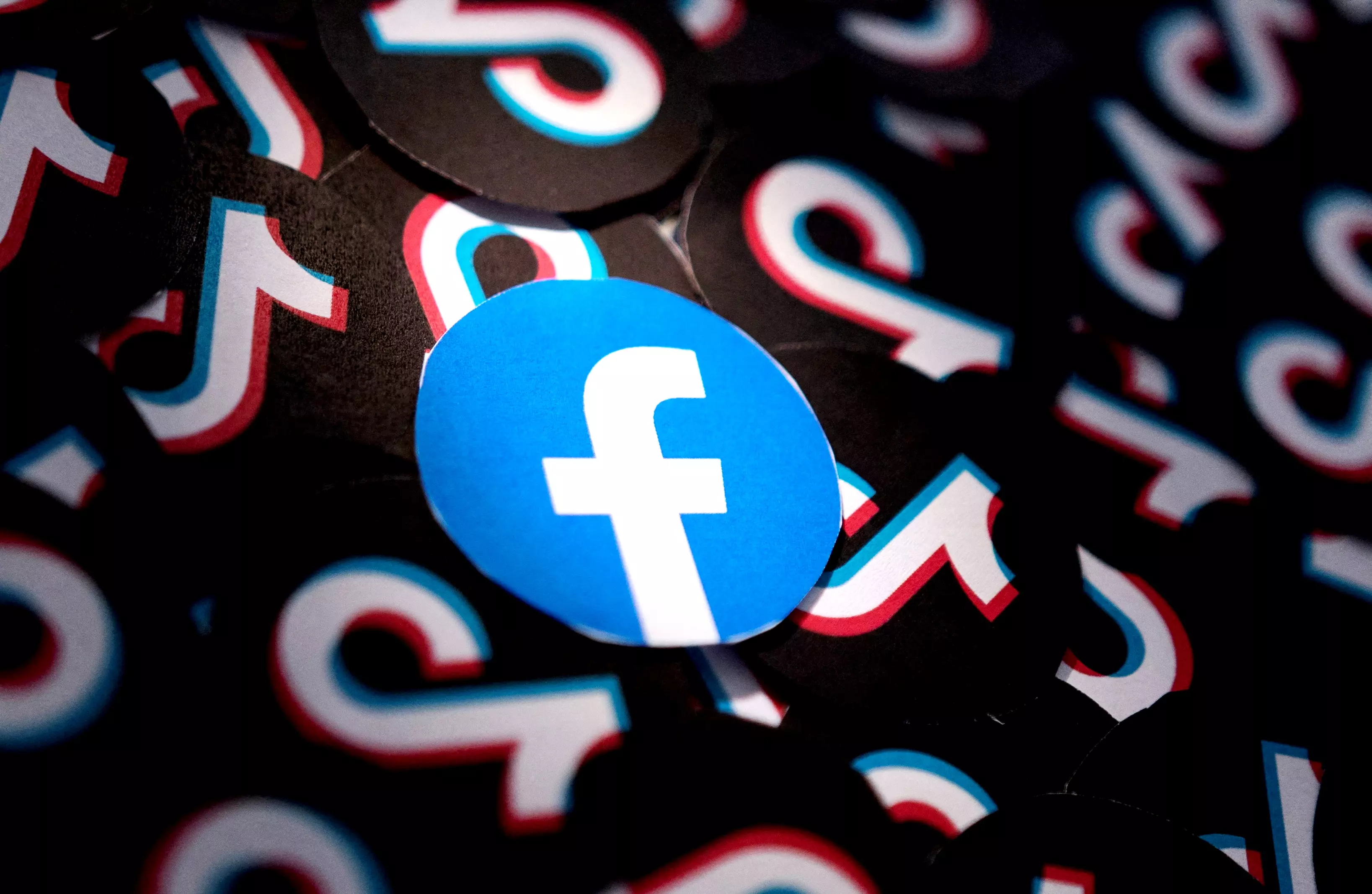 Globális rajtot vett a Facebook saját TikTok-klónja