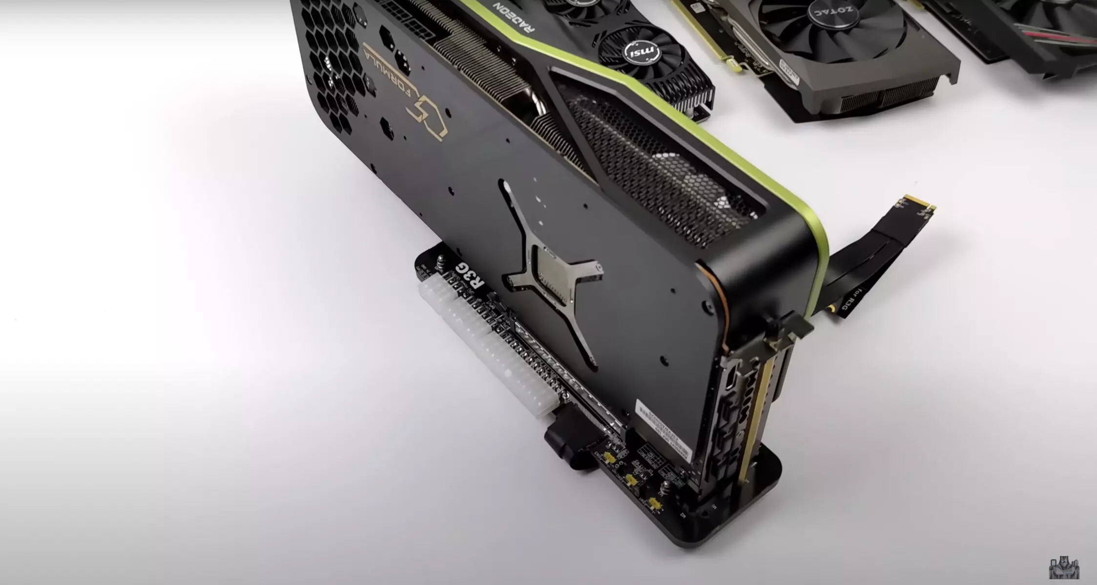 Radeon RX 6900 XT videokártyával vértezték fel a Steam Decket