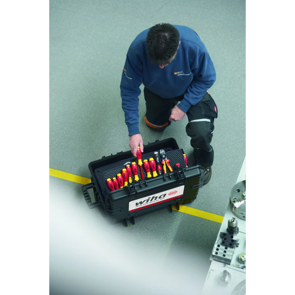 WIHA 42069 Competence XXL II electrician tool set - iPoncomp.com