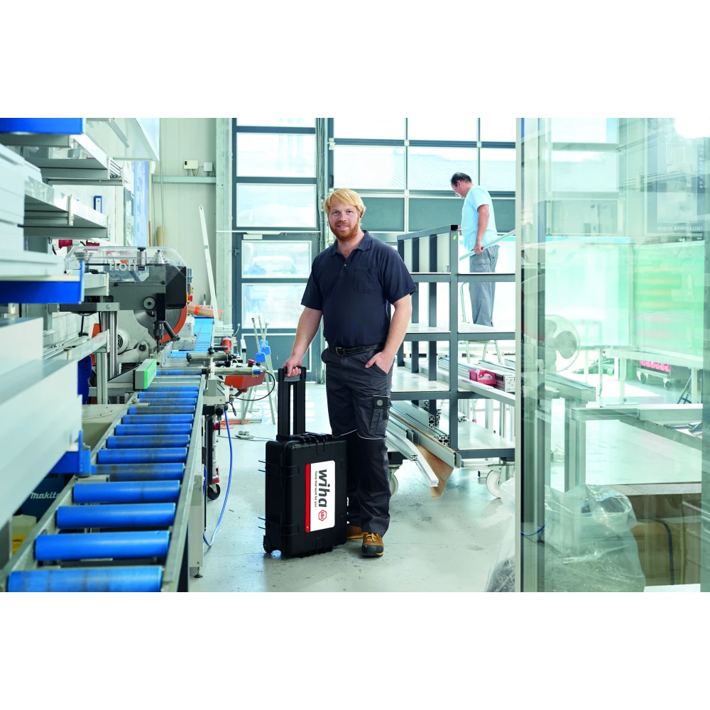 WIHA 42069 Competence XXL II electrician tool set - iPoncomp.com