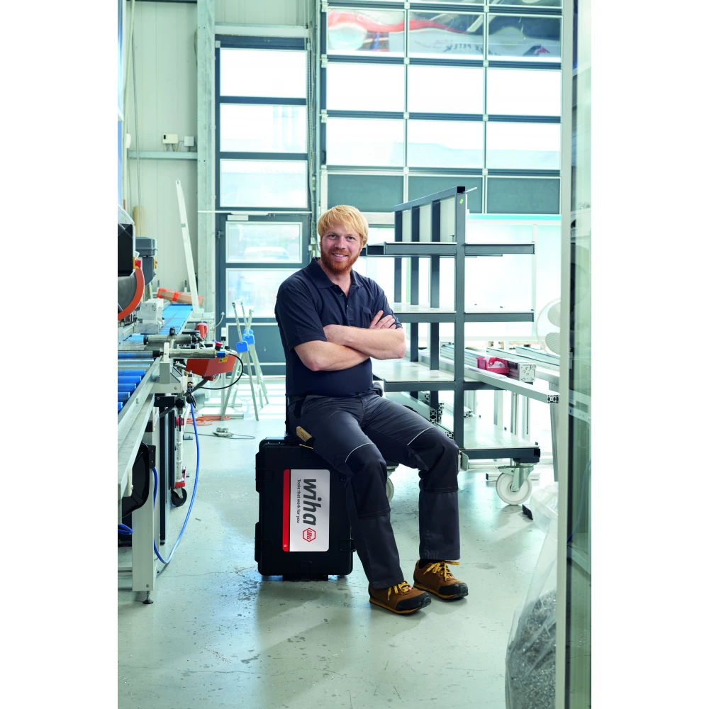 WIHA 42069 Competence XXL II electrician tool set - iPoncomp.com