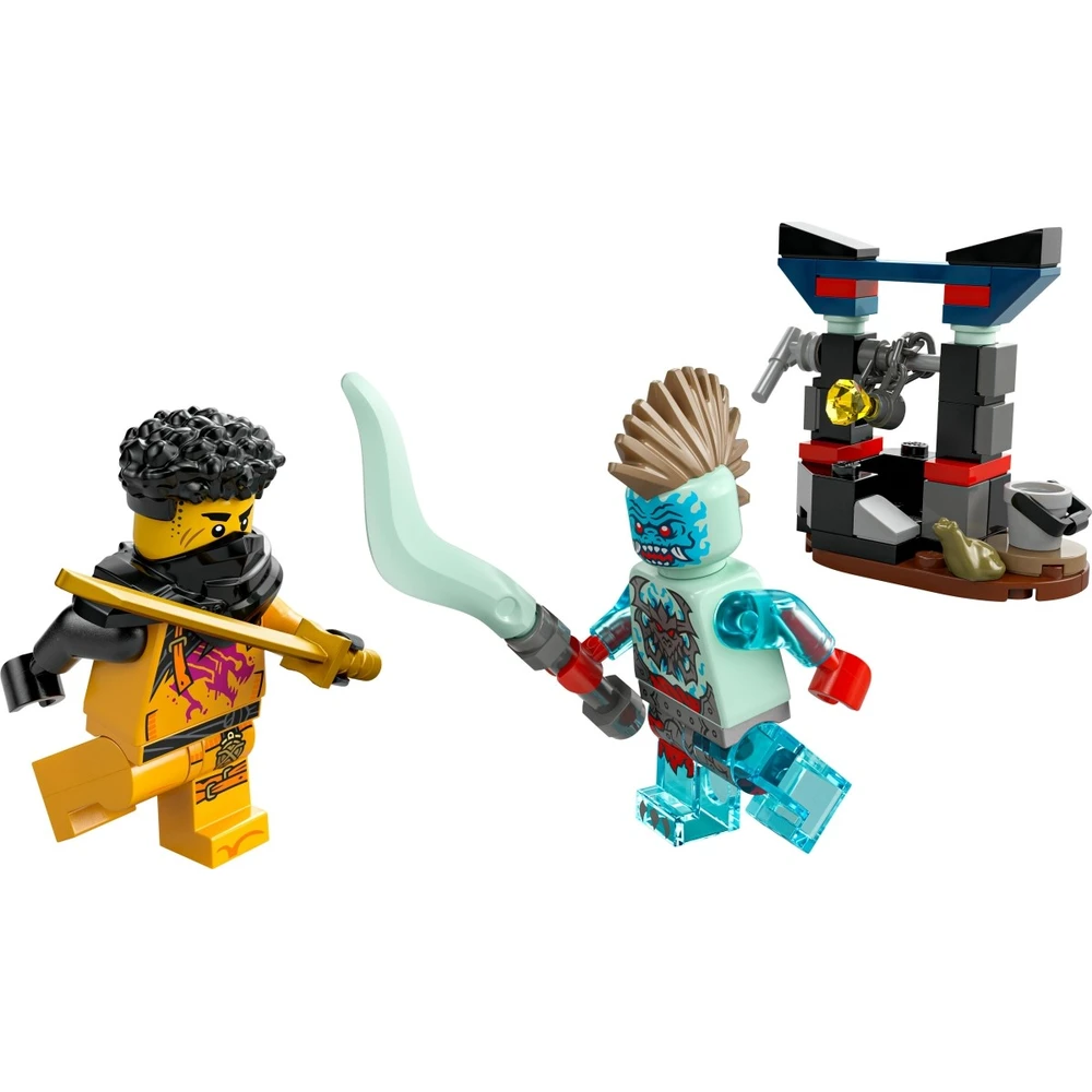 LEGO Ninjago Arin and egy drakonin battle 30700