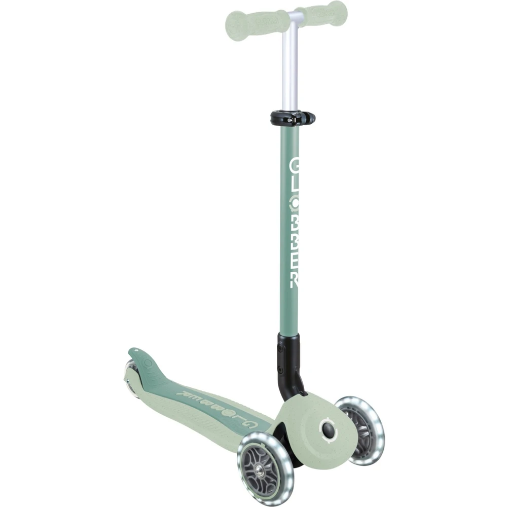 GLOBBER Go-Up Active Lights Eco világoszöld roller 745-505