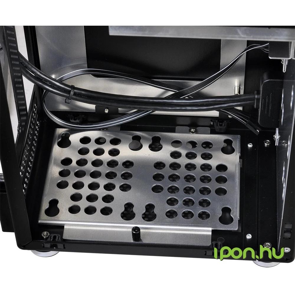 Lian Li Pc Q21b Ipon Hardware And Software News Reviews Webshop Forum