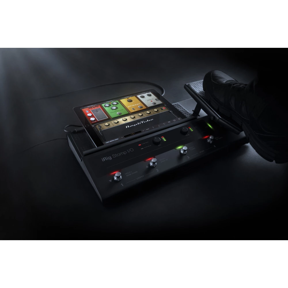 IK MULTIMEDIA iRig Stomp I/O guitar pedal - iPoncomp.com IK MULTIMEDIA iRig Stomp I/O guitar pedal - iPoncomp.com