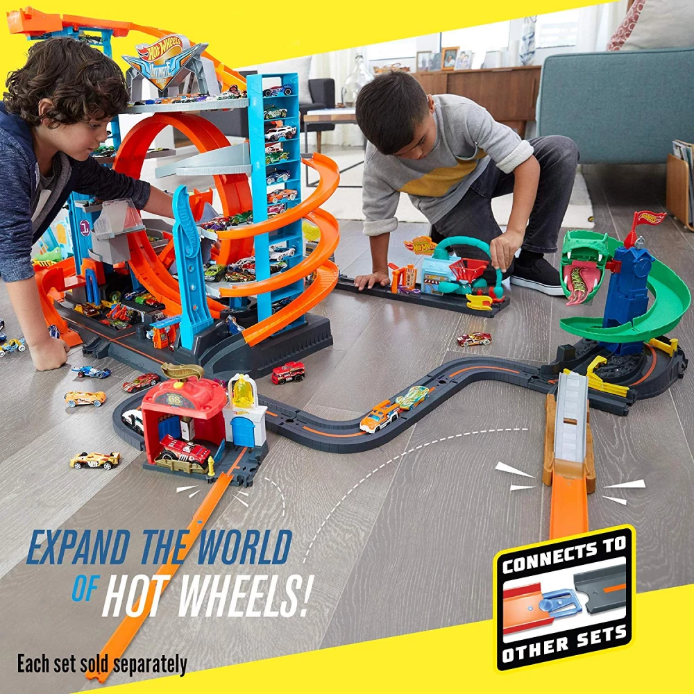  Hot Wheels City Ultimate Garage with Shark Attack : Toys & Games