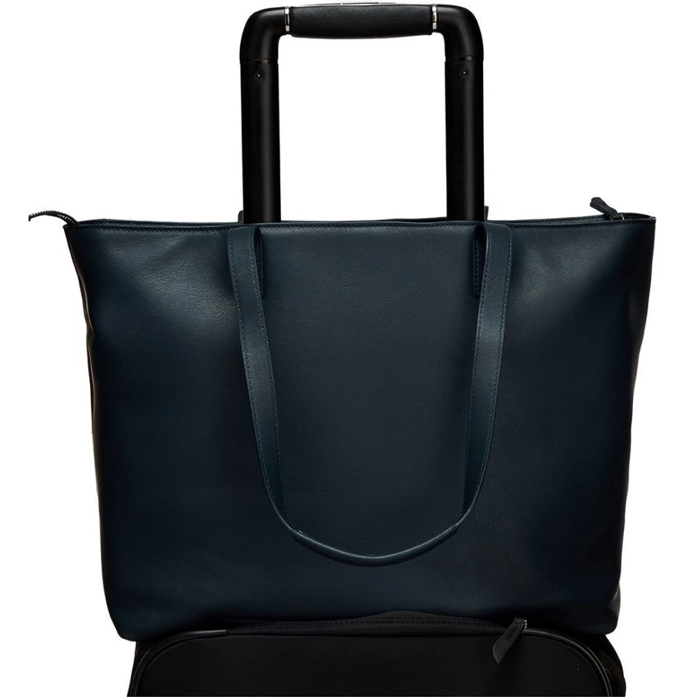 Knomo maddox on sale