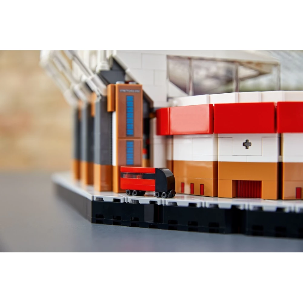 Theatre of dreams lego sale