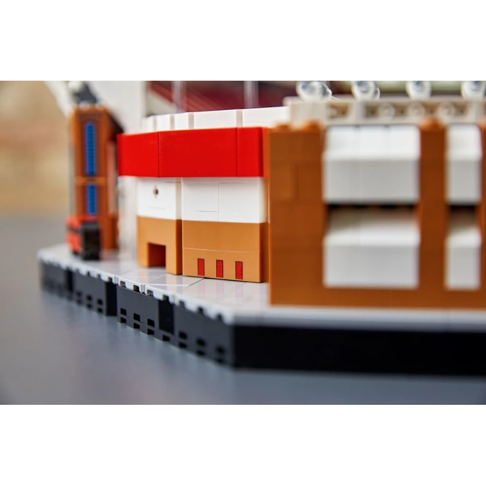 LEGO Creator Expert Manchester United Old Trafford The Theatre Of Dreams stadion 10272 iPoncomp
