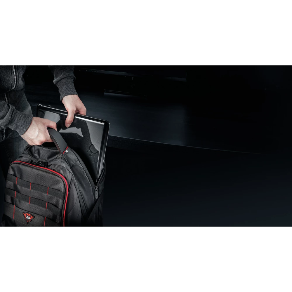 TRUST GXT 1250G Hunter Gaming Backpack for laptops 17.3 crno iPoncomp.hr