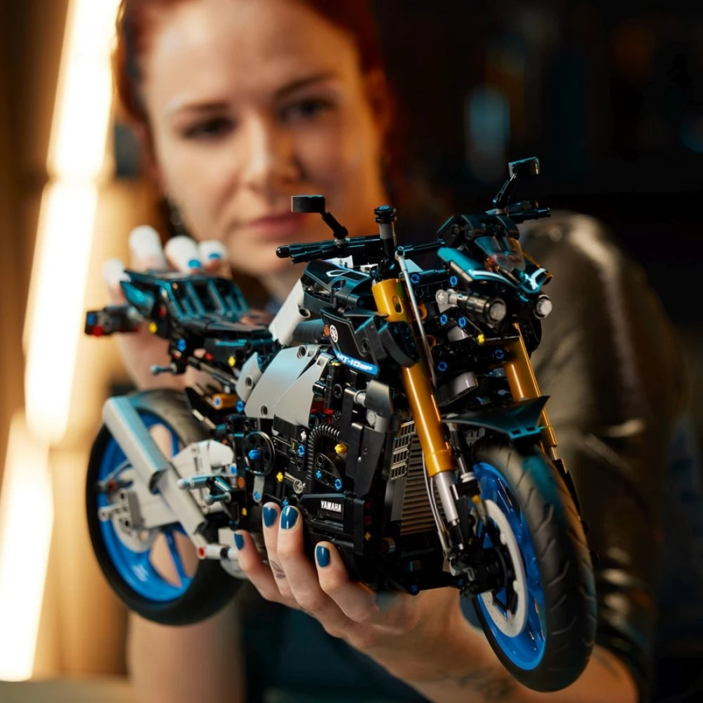 LEGO Technic Yamaha MT-10 SP 42159 - iPoncomp.com