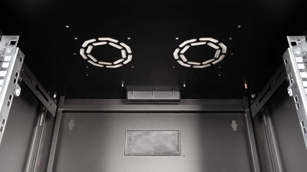 EQUIP Wall Mounted Network Cabinet EPM-07-6045-B-CBAA - iPoncomp.com